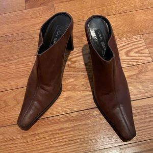 Via Spiga Pointy Booties SZ 7